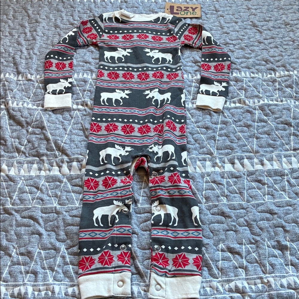 Lazy One infants, Gray &  Red Pajamas onesie size 18 months Christmas NWT